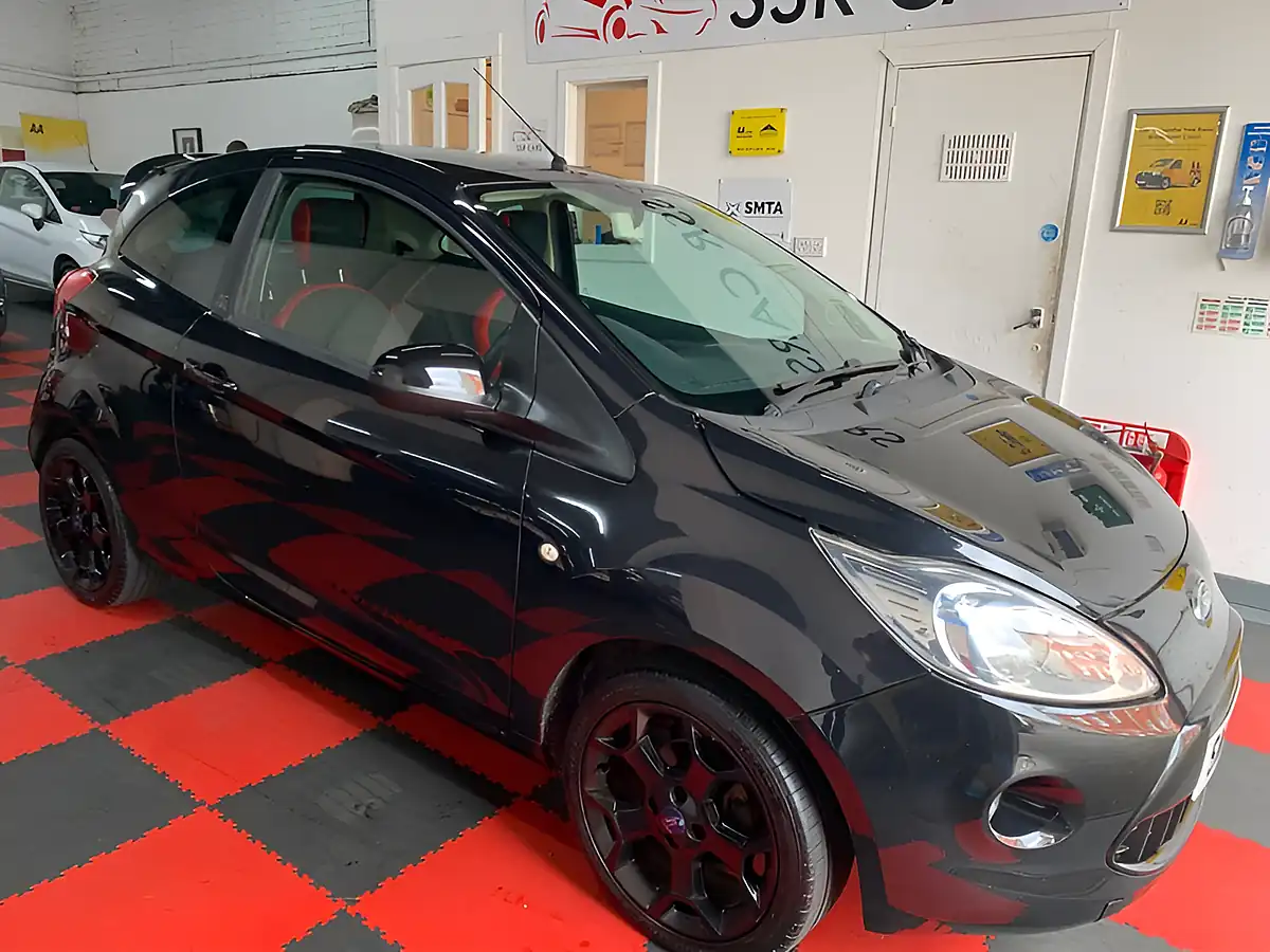 Used 2014 Ford Ka Grand Prix Iii Black - Interior and Exterior details 2