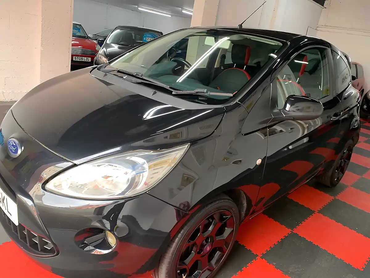 Used 2014 Ford Ka Grand Prix Iii Black - Interior and Exterior details 4
