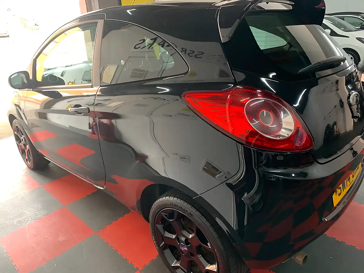 Used 2014 Ford Ka Grand Prix Iii Black - Interior and Exterior details 5