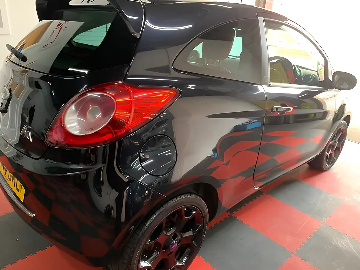 Used 2014 Ford Ka Grand Prix Iii Black - Interior and Exterior details 7