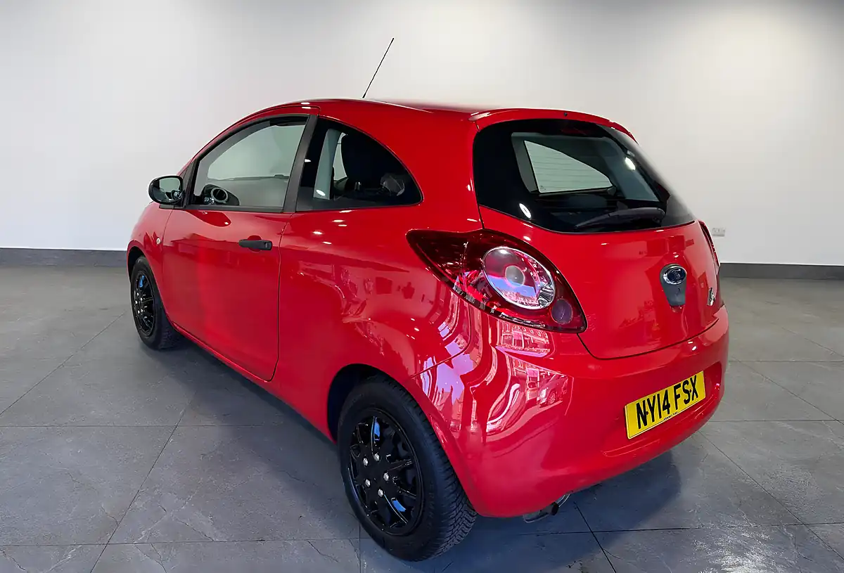 Used 2014 Ford Ka Studio Red - Interior and Exterior details 5