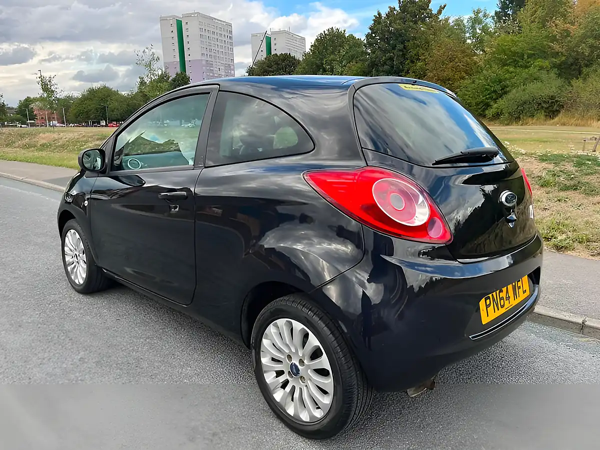 Used 2014 Ford Ka Zetec Black - Interior and Exterior details 3