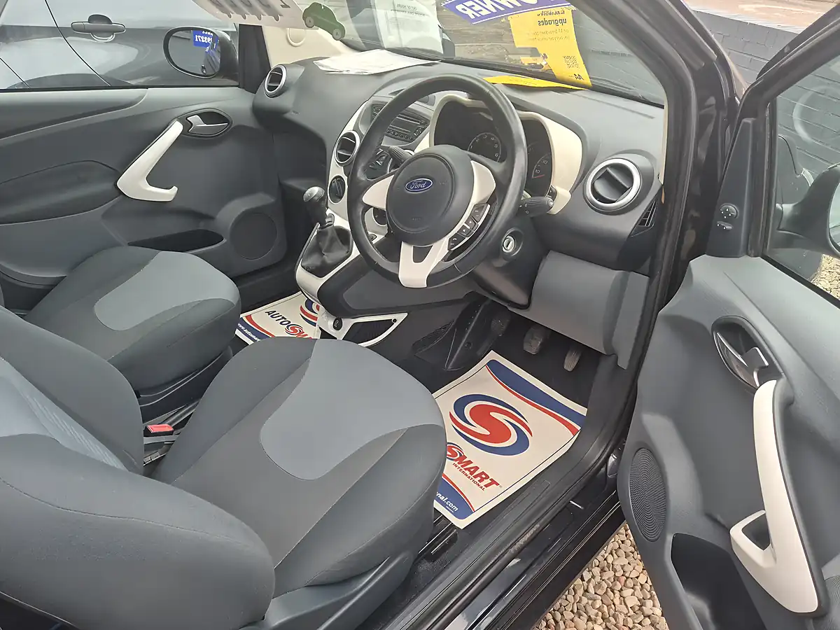 Used 2014 Ford Ka Zetec Black - Interior and Exterior details 16