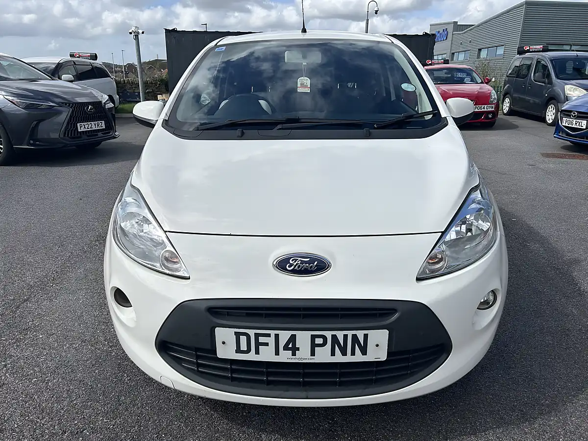 Used 2014 Ford Ka Zetec White - Interior and Exterior details 12