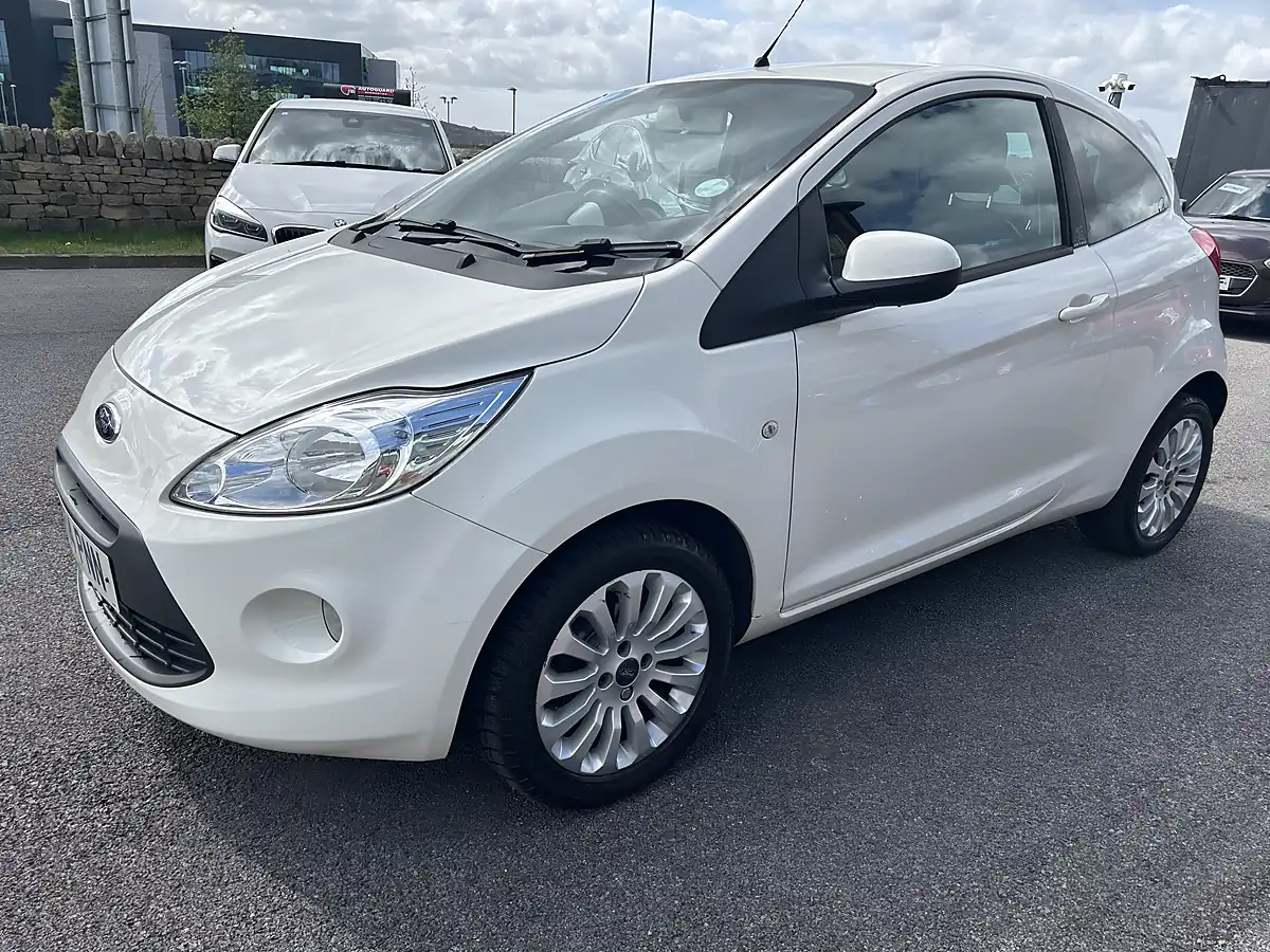 Used 2014 Ford Ka Zetec White - Interior and Exterior details 2