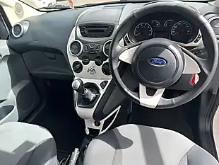 Used 2014 Ford Ka Zetec White - Interior and Exterior details 3