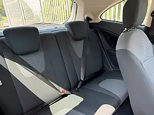 Used 2014 Ford Ka Zetec White - Interior and Exterior details 5