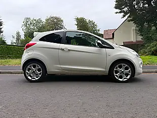 Used 2014 Ford Ka Zetec White - Interior and Exterior details 2