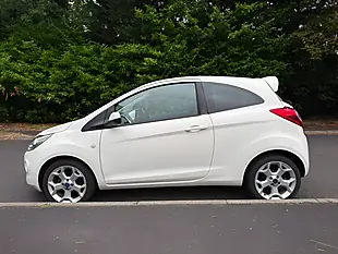 Used 2014 Ford Ka Zetec White - Interior and Exterior details 6