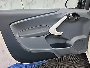 Used 2014 Ford Ka Zetec White - Interior and Exterior details 18
