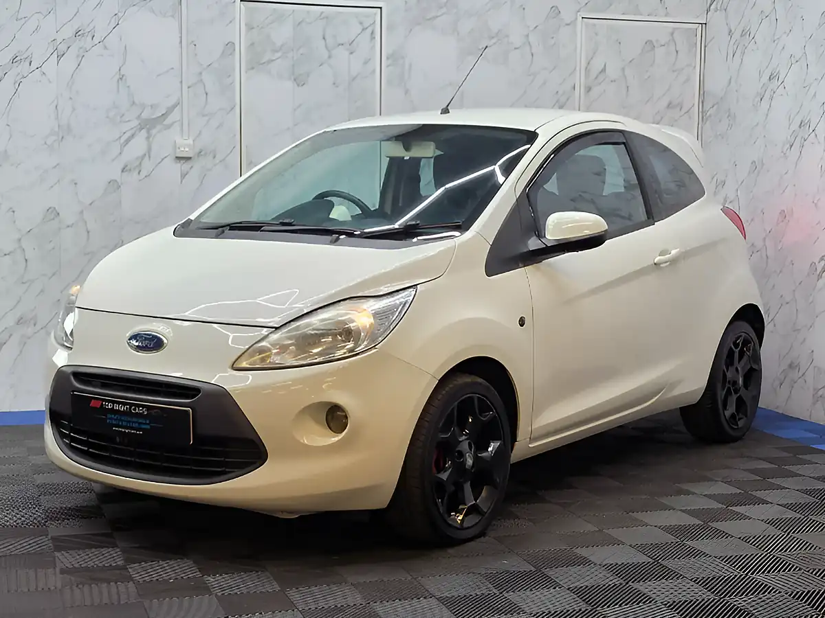 Used 2014 Ford Ka Zetec White - Interior and Exterior details 4