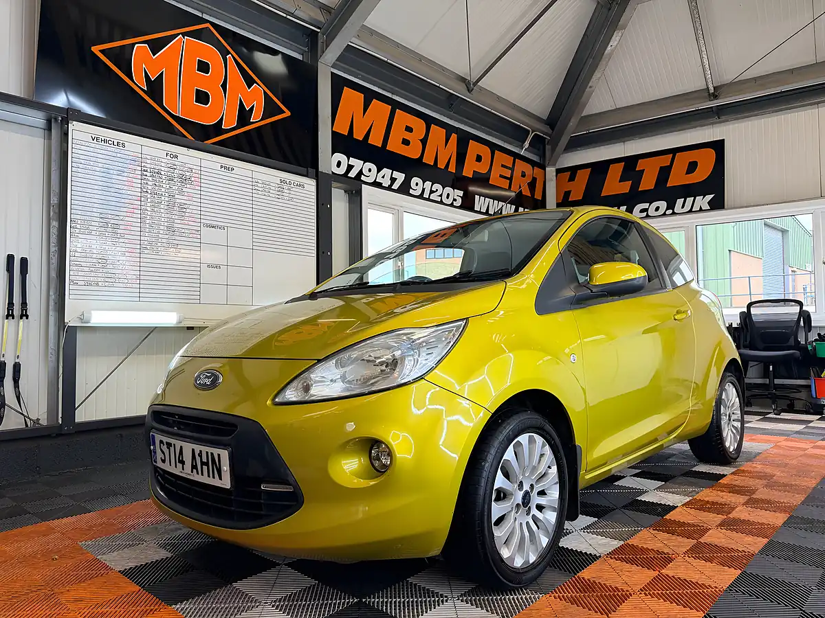 Used 2014 Ford Ka Zetec Yellow - Interior and Exterior details 3