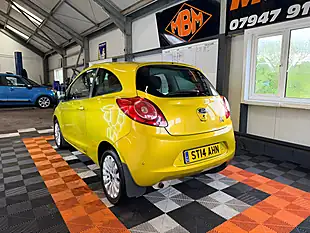 Used 2014 Ford Ka Zetec Yellow - Interior and Exterior details 4