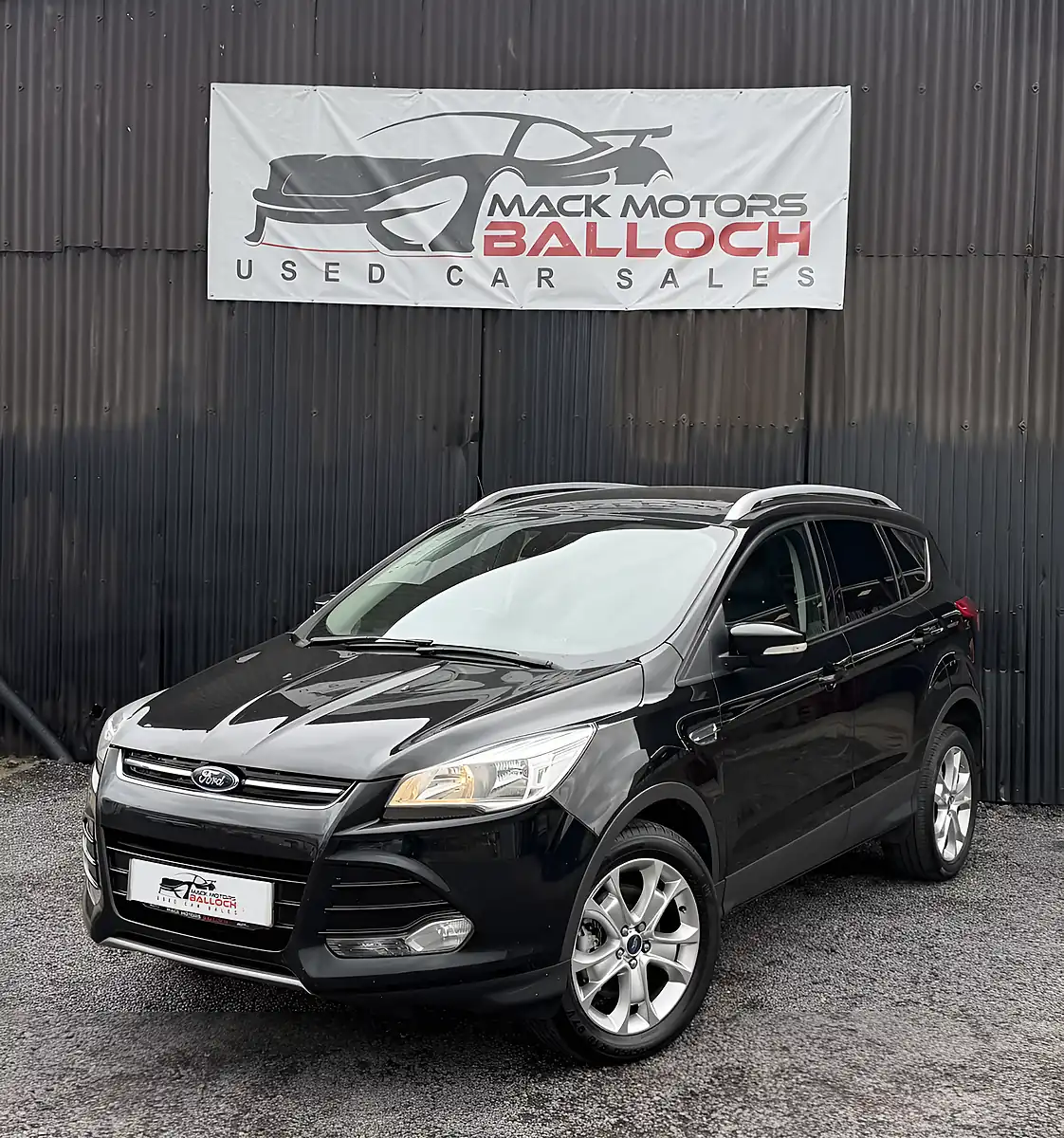 Used 2014 Ford Kuga Titanium Black - Interior and Exterior details 9