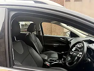 Used 2014 Ford Kuga Titanium Black - Interior and Exterior details 7