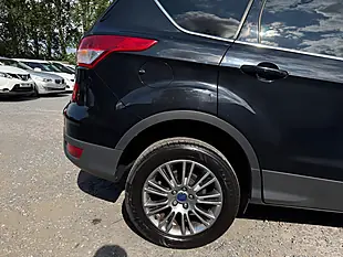 Used 2014 Ford Kuga Titanium Black - Interior and Exterior details 19