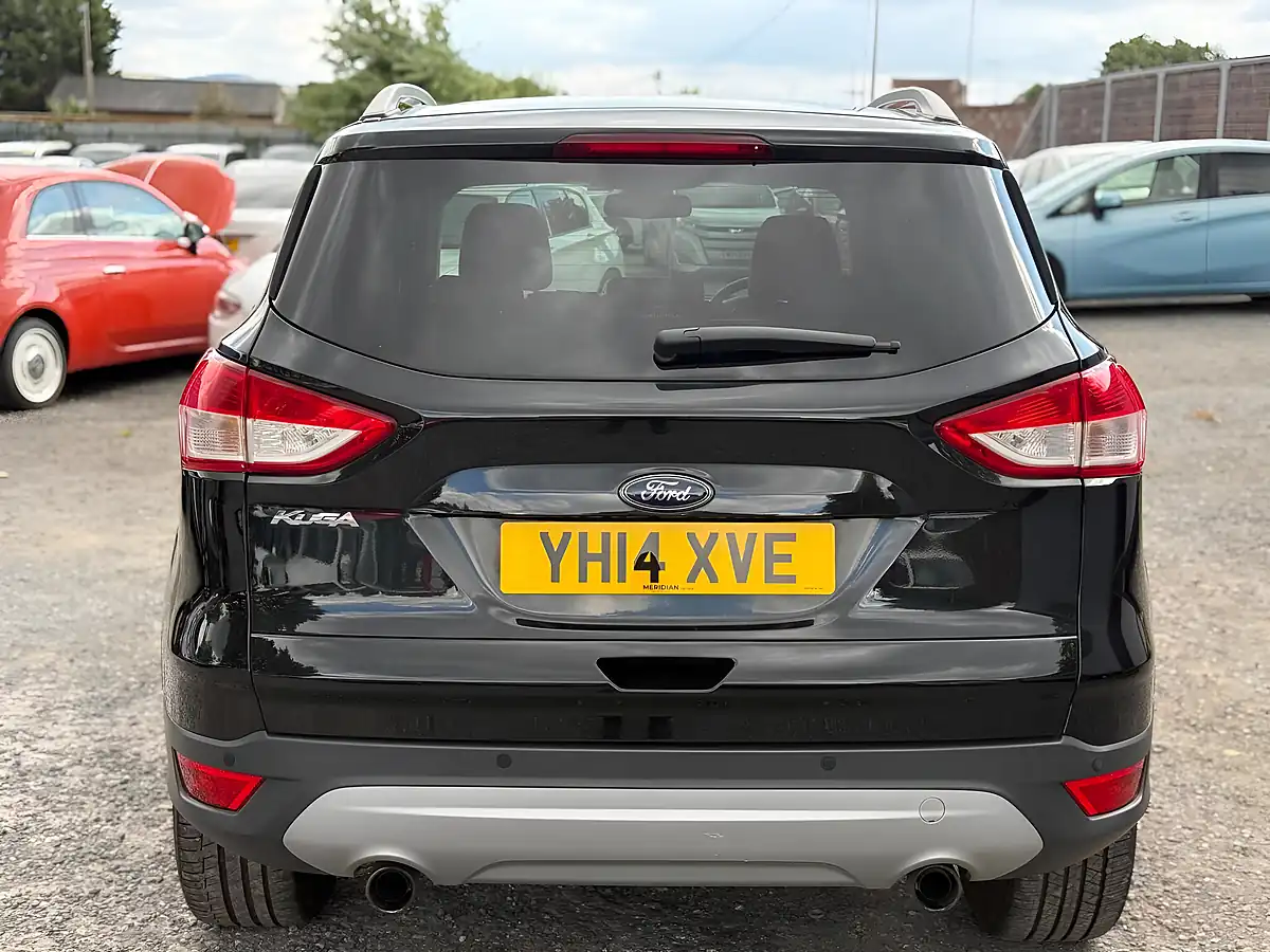 Used 2014 Ford Kuga Titanium Black - Interior and Exterior details 6