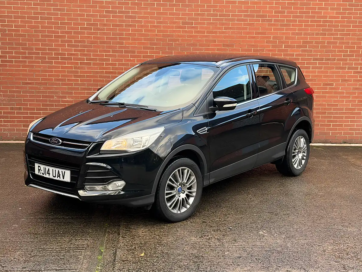 Used 2014 Ford Kuga Titanium Black - Interior and Exterior details 10