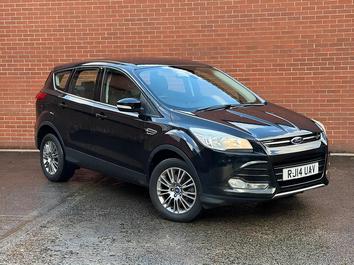 Used 2014 Ford Kuga Titanium Black - Interior and Exterior details 3