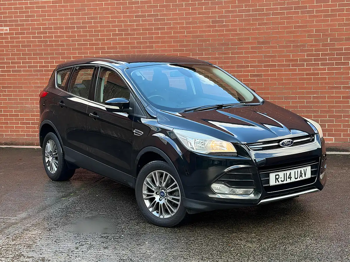 Used 2014 Ford Kuga Titanium Black - Interior and Exterior details 6
