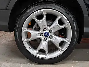 Used 2014 Ford Kuga Titanium Black - Interior and Exterior details 11