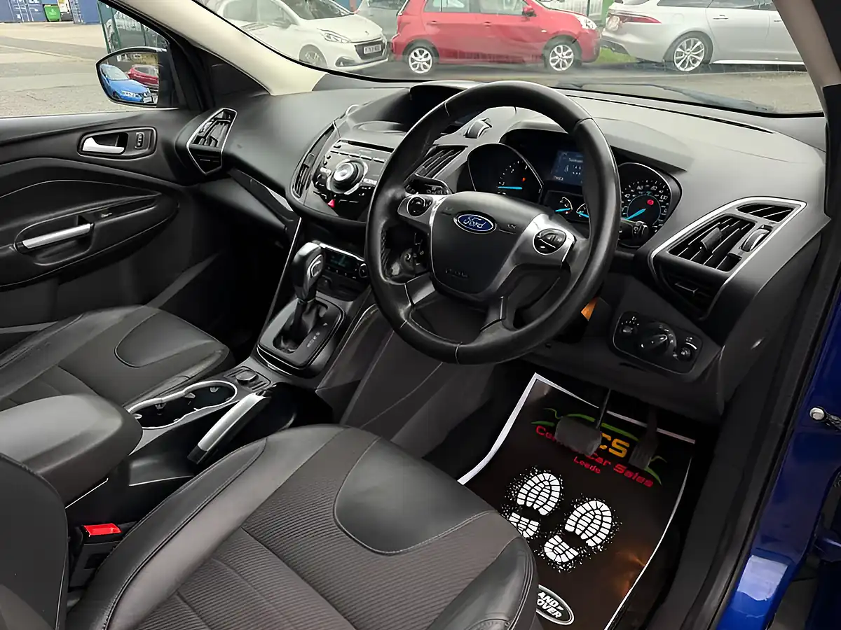 Used 2014 Ford Kuga Titanium Blue - Interior and Exterior details 16