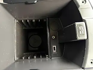 Used 2014 Ford Kuga Titanium Blue - Interior and Exterior details 20