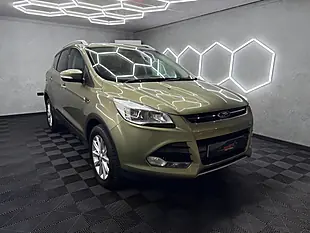 Used 2014 Ford Kuga Titanium Green - Interior and Exterior details 4