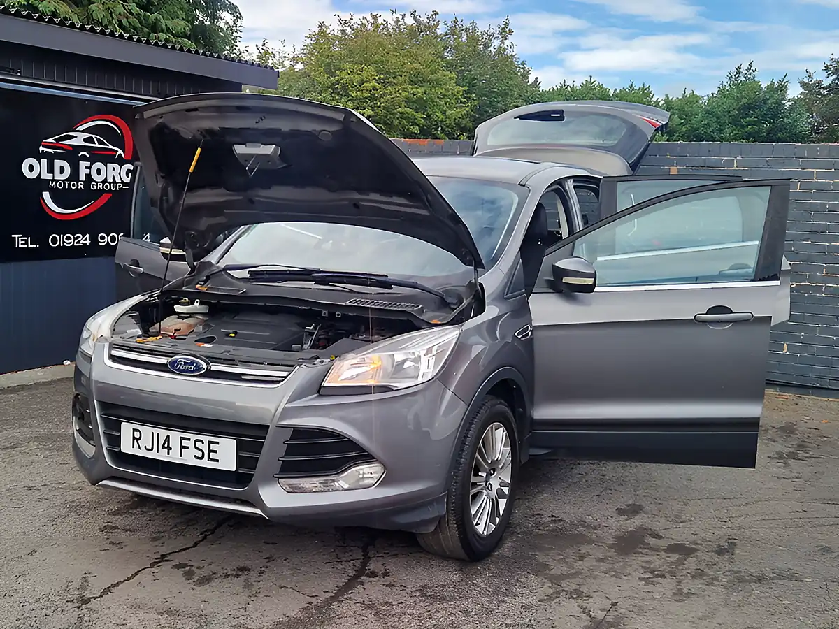 Used 2014 Ford Kuga Titanium Grey - Interior and Exterior details 10