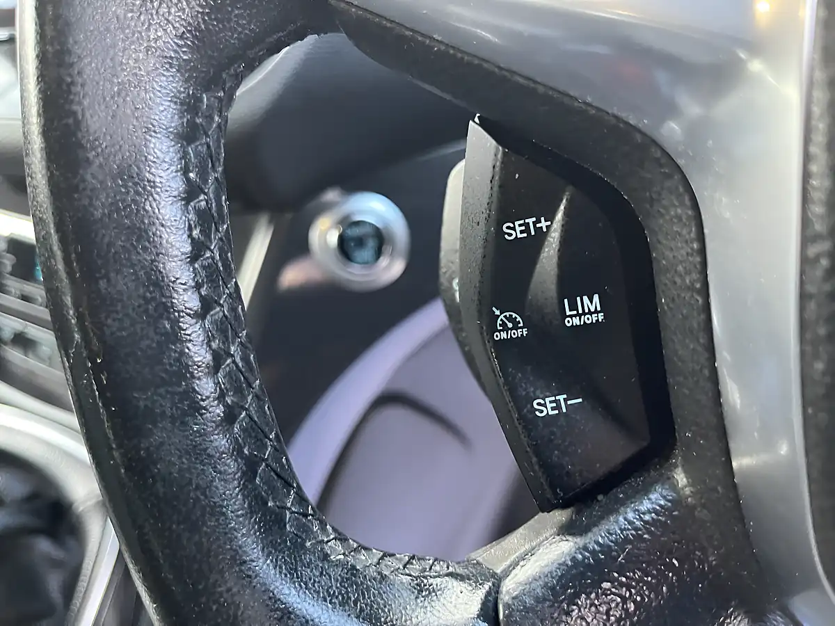 Used 2014 Ford Kuga Titanium Grey - Interior and Exterior details 16