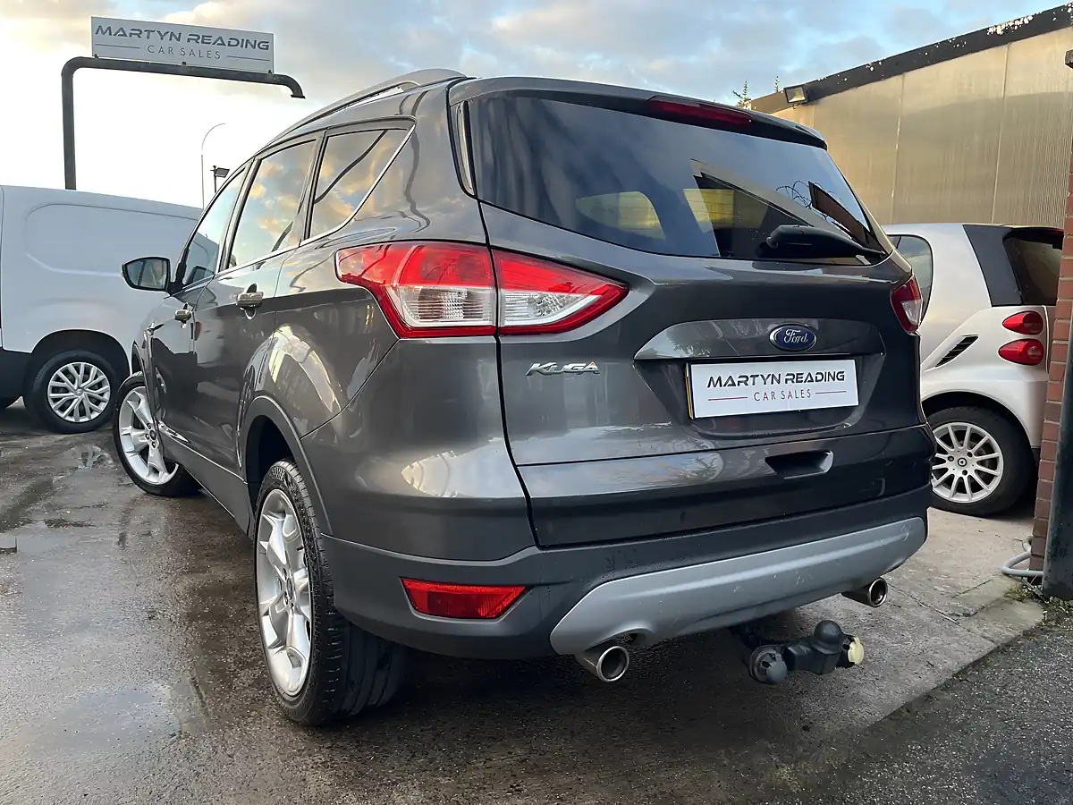 Used 2014 Ford Kuga Titanium Grey - Interior and Exterior details 5