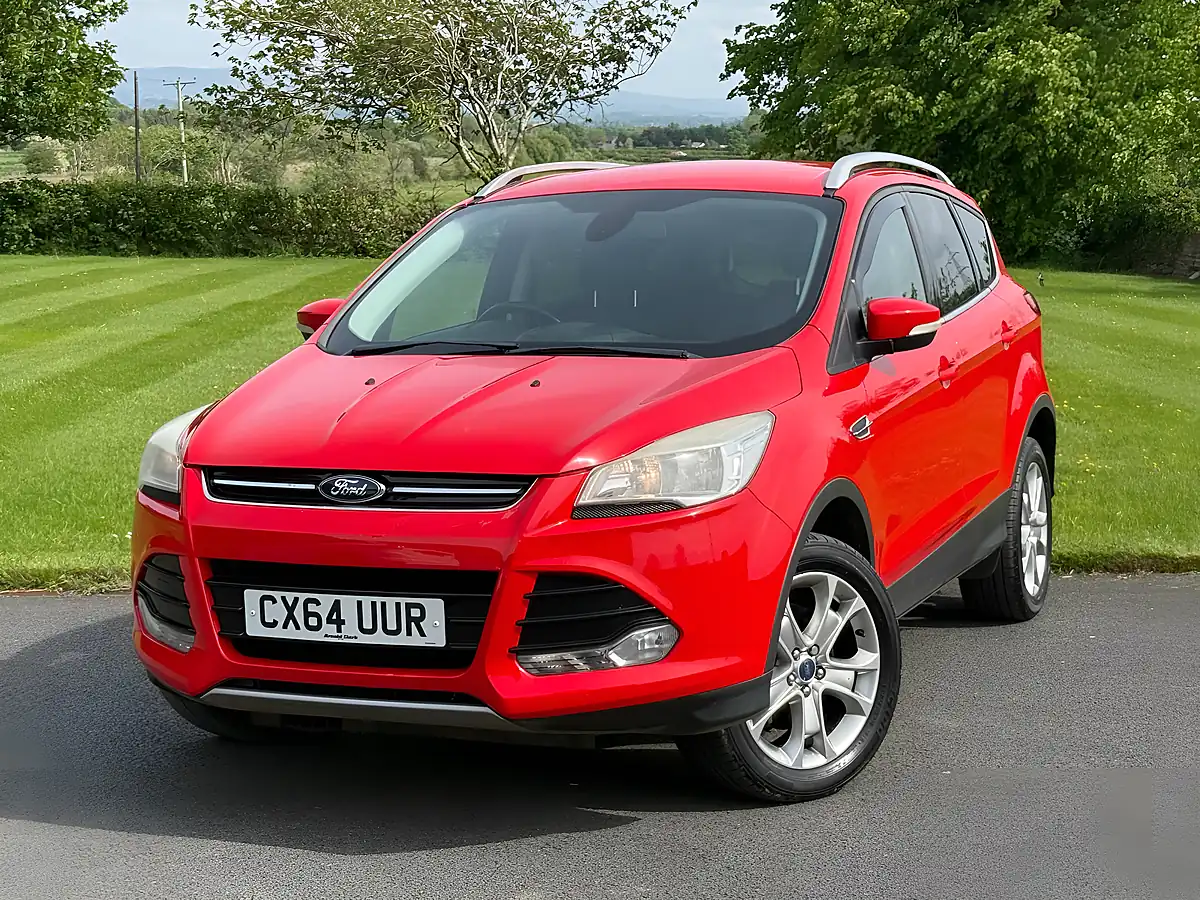 Used 2014 Ford Kuga Titanium Red - Interior and Exterior details 2