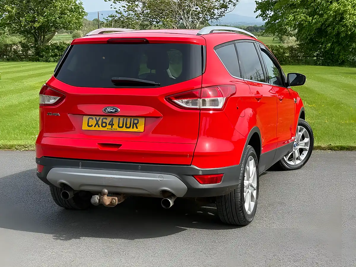 Used 2014 Ford Kuga Titanium Red - Interior and Exterior details 6