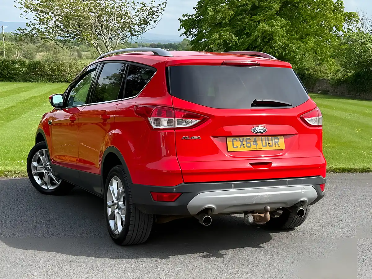 Used 2014 Ford Kuga Titanium Red - Interior and Exterior details 7