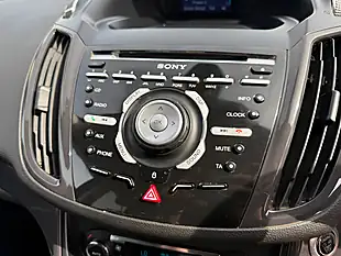Used 2014 Ford Kuga Titanium Red - Interior and Exterior details 9