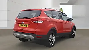 Used 2014 Ford Kuga Titanium Red - Interior and Exterior details 4