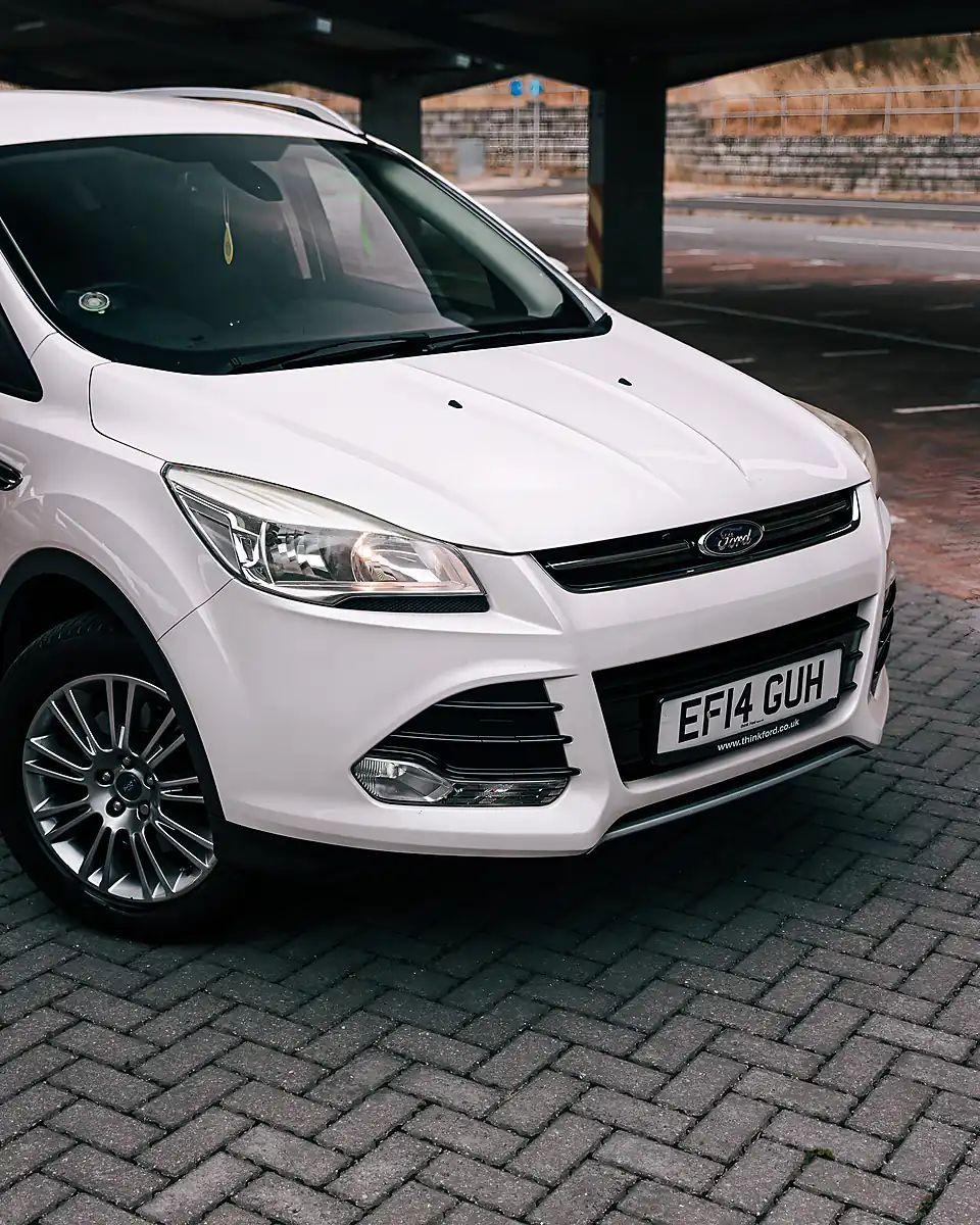 Used 2014 Ford Kuga Titanium White - Interior and Exterior details 14