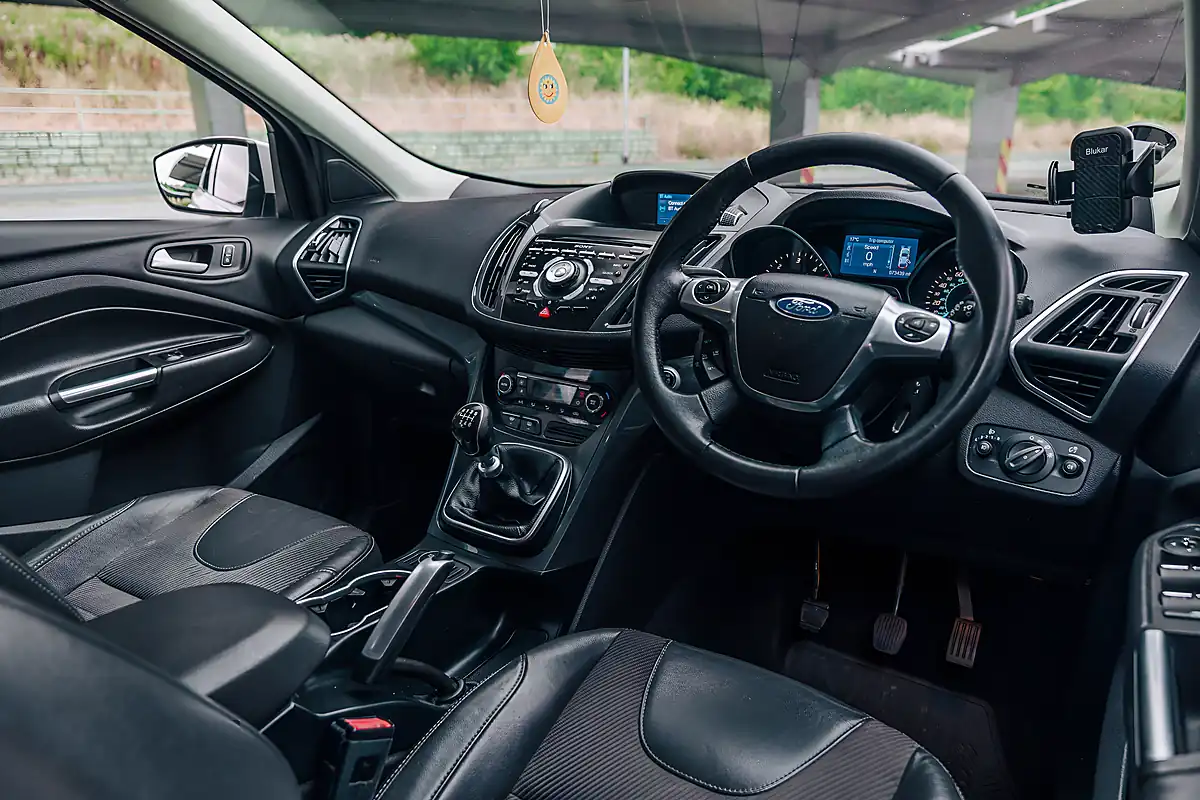 Used 2014 Ford Kuga Titanium White - Interior and Exterior details 19