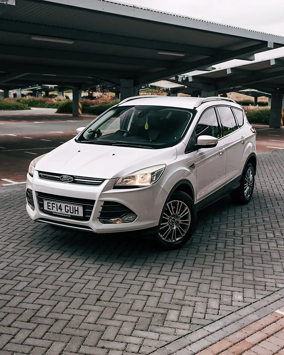 Used 2014 Ford Kuga Titanium White - Interior and Exterior details 4