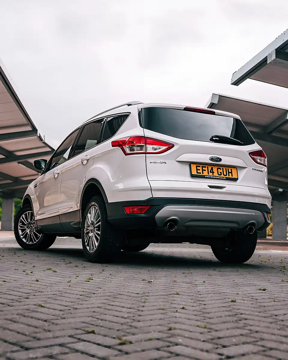 Used 2014 Ford Kuga Titanium White - Interior and Exterior details 6