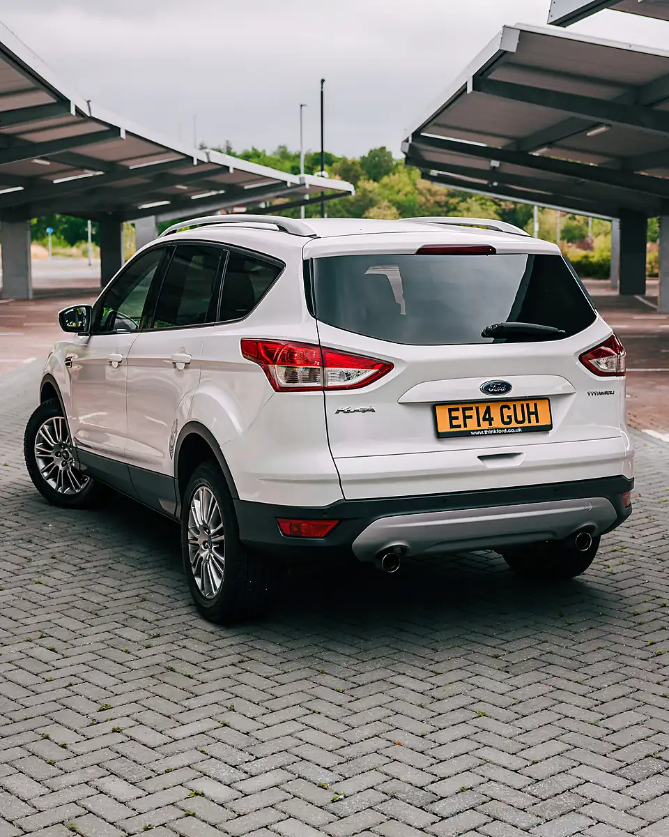 Used 2014 Ford Kuga Titanium White - Interior and Exterior details 8