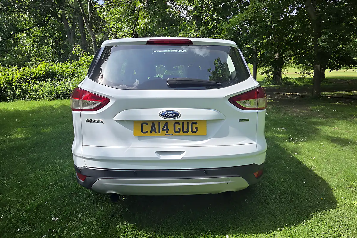 Used 2014 Ford Kuga Titanium White - Interior and Exterior details 6