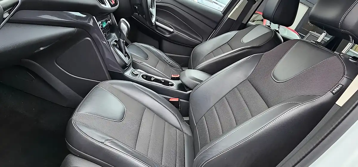 Used 2014 Ford Kuga Titanium White - Interior and Exterior details 11