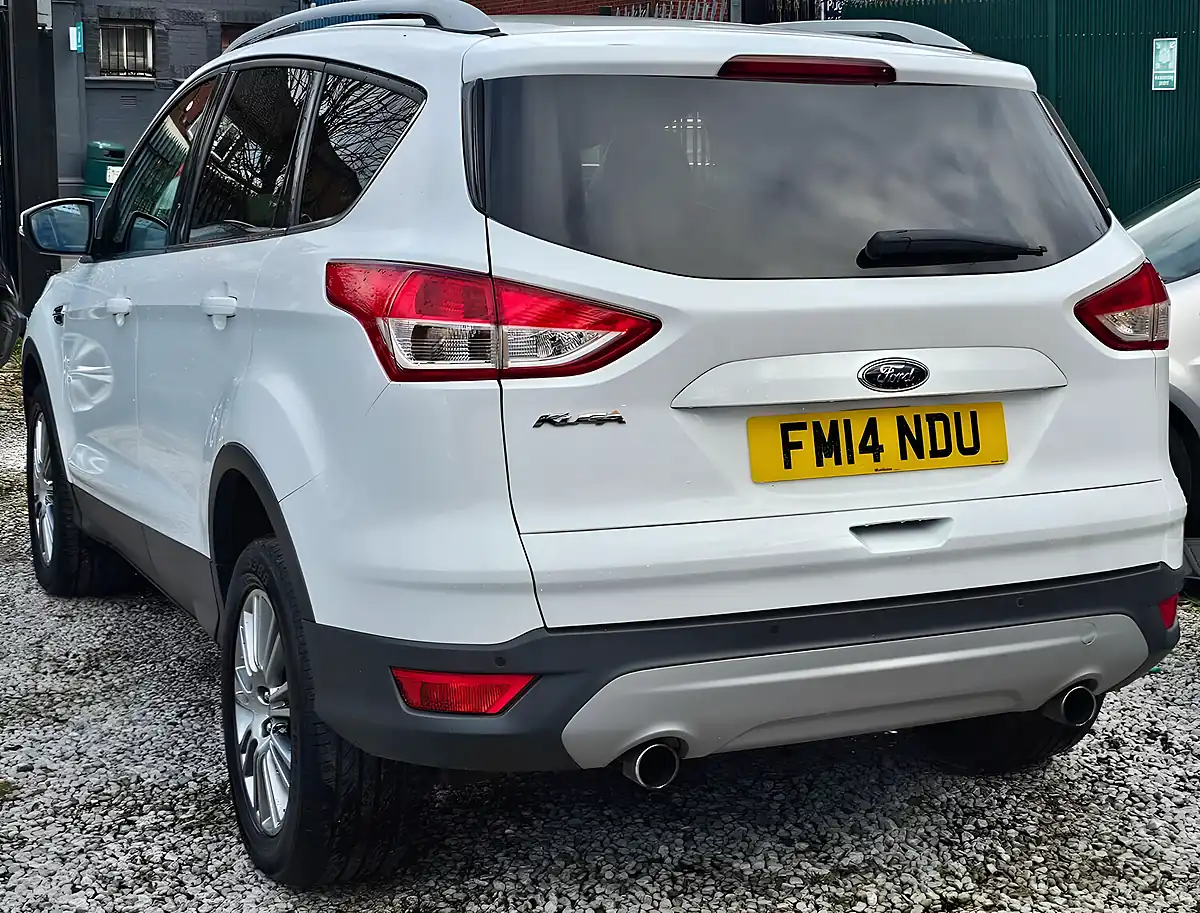 Used 2014 Ford Kuga Titanium White - Interior and Exterior details 6