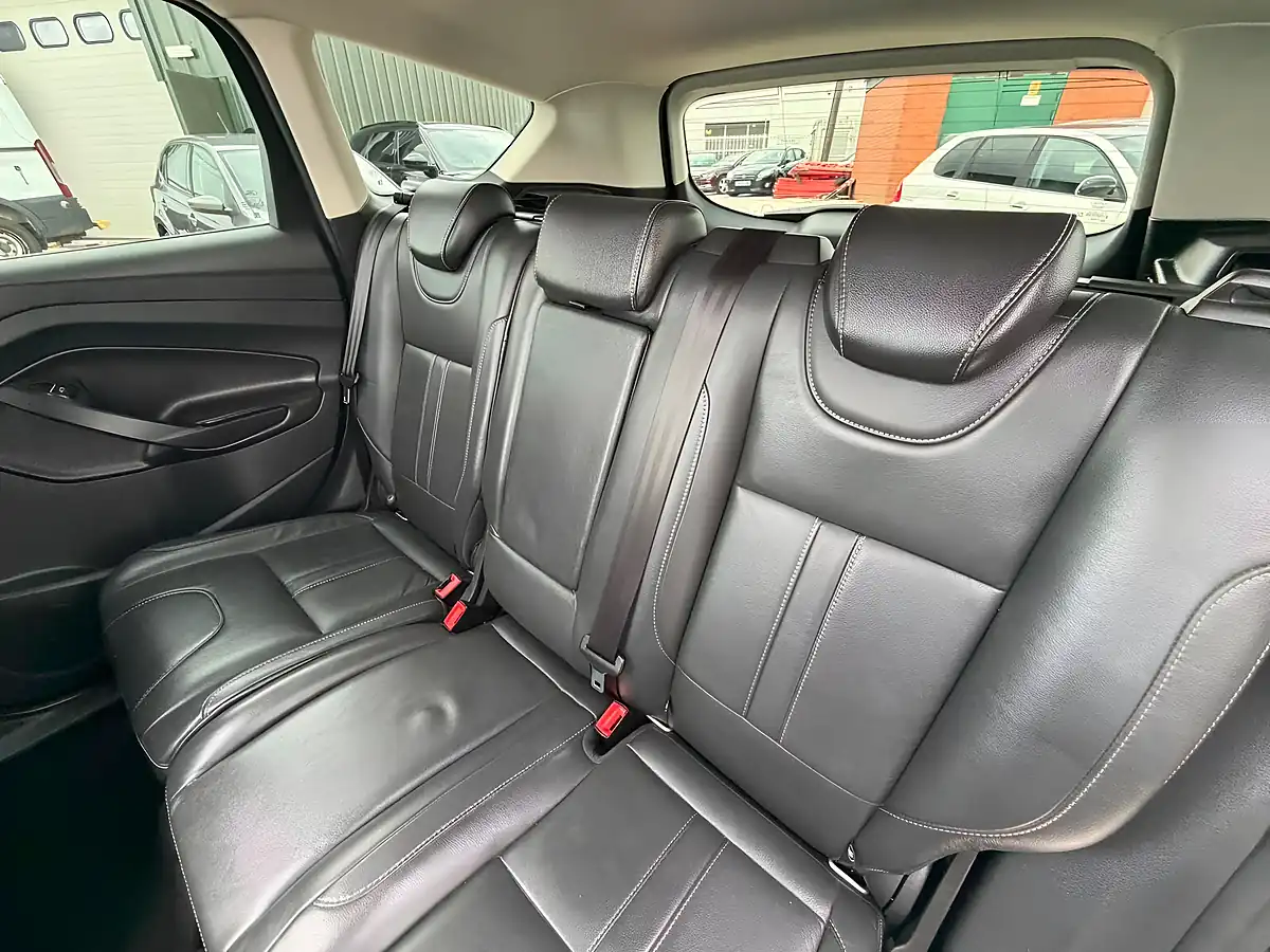 Used 2014 Ford Kuga Titanium X Sport Grey - Interior and Exterior details 15