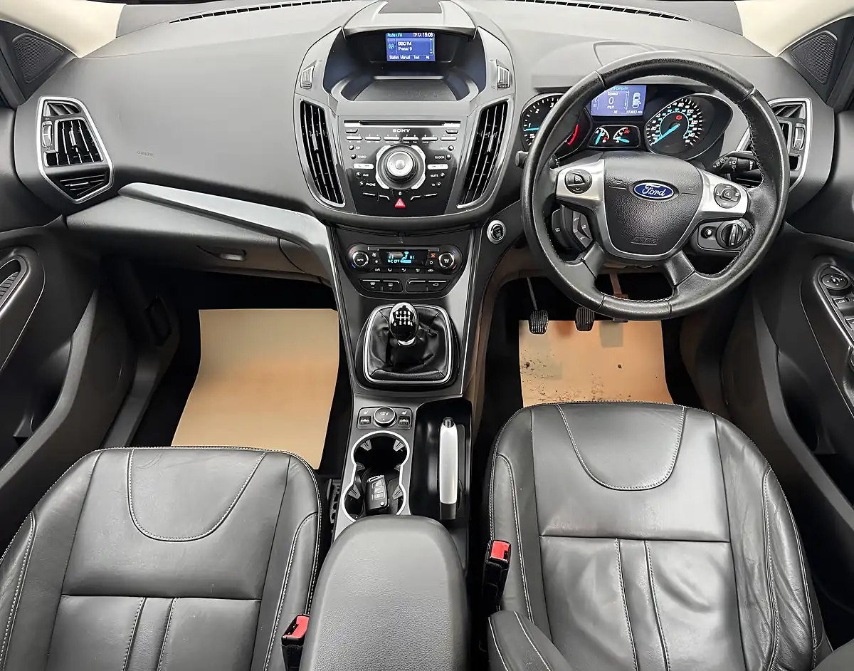 Used 2014 Ford Kuga Titanium X White - Interior and Exterior details 13
