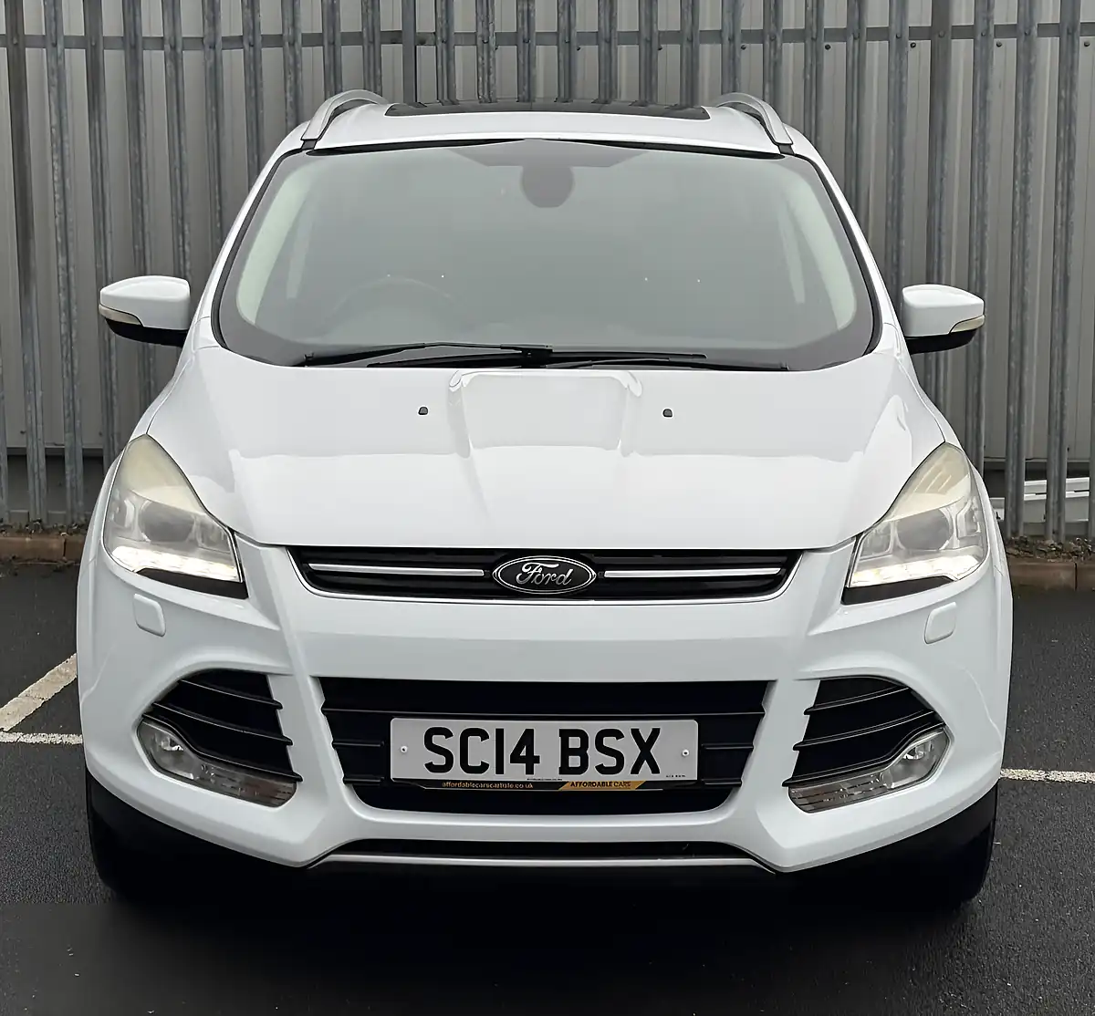 Used 2014 Ford Kuga Titanium X White - Interior and Exterior details 3