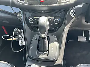 Used 2014 Ford Kuga White - Interior and Exterior details 12