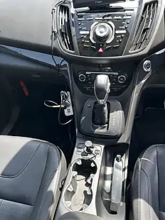 Used 2014 Ford Kuga White - Interior and Exterior details 13