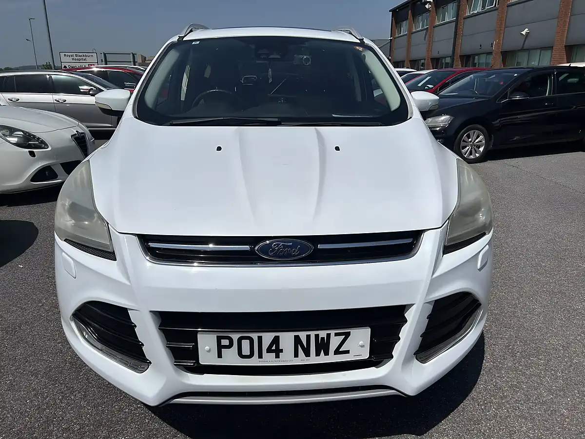 Used 2014 Ford Kuga White - Interior and Exterior details 2